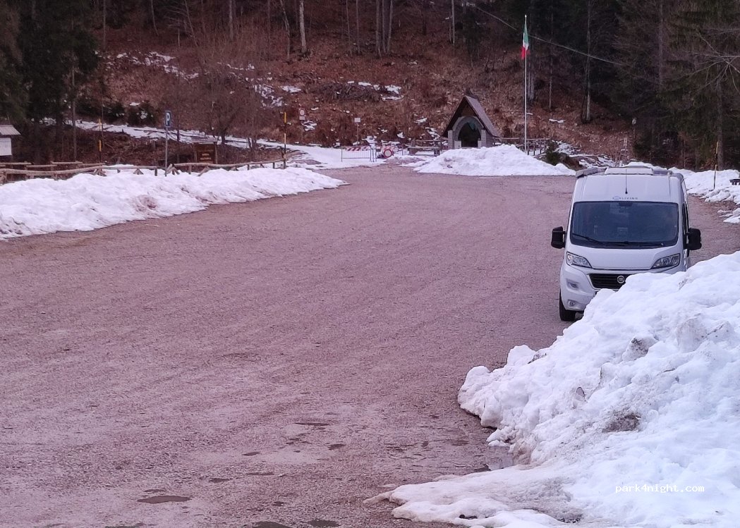 (33010) Malborghetto - Unnamed Road — foto 4