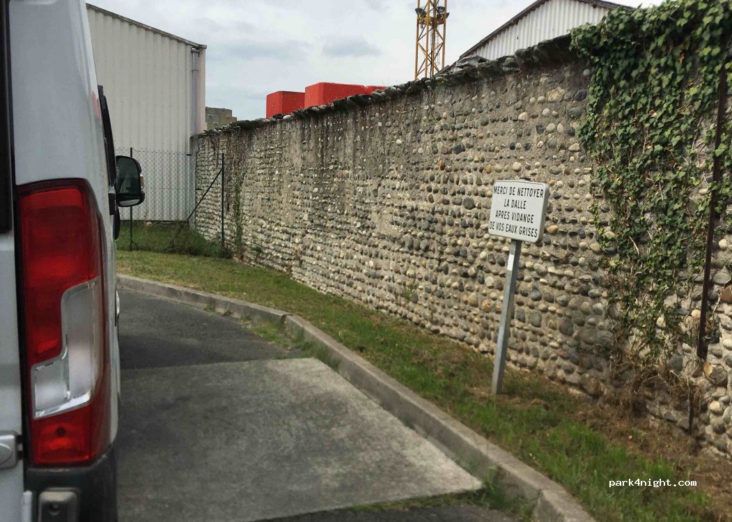 (64230) Lescar - 3 Impasse du Vert Galant — foto 3