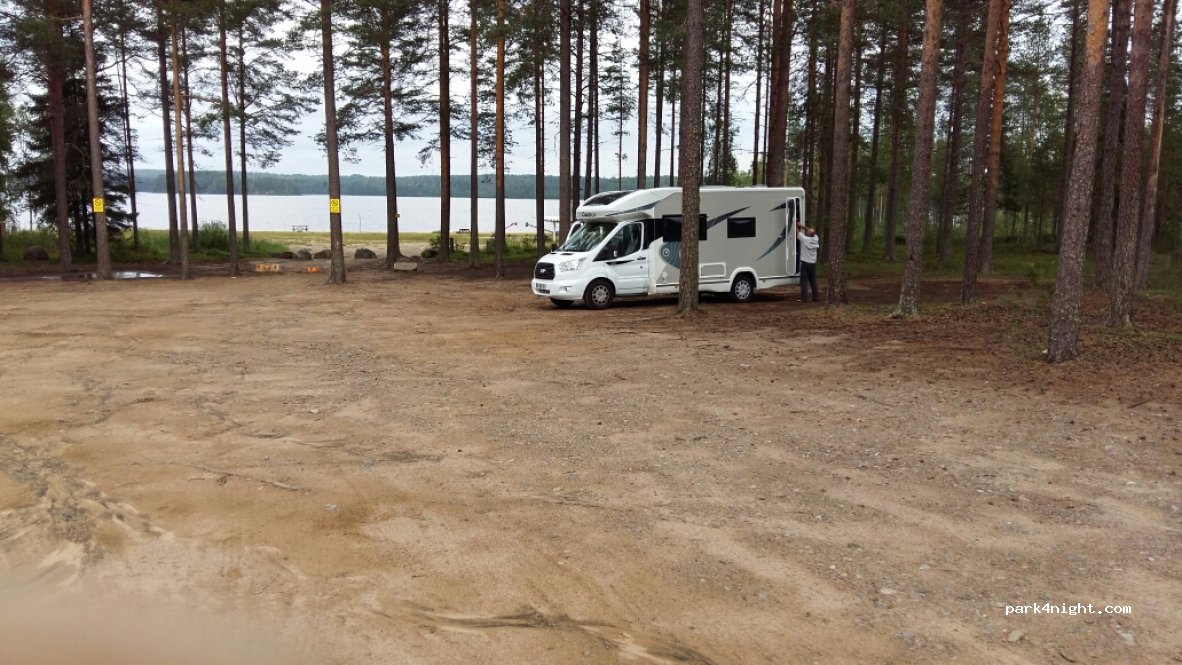 (952 94)  - 89 BJUMISTRÄSK — foto