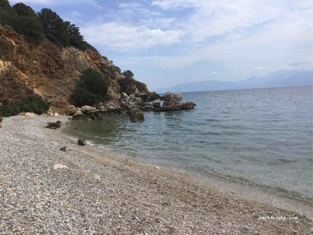 (330 52) Galaxidi - Unnamed Road — foto