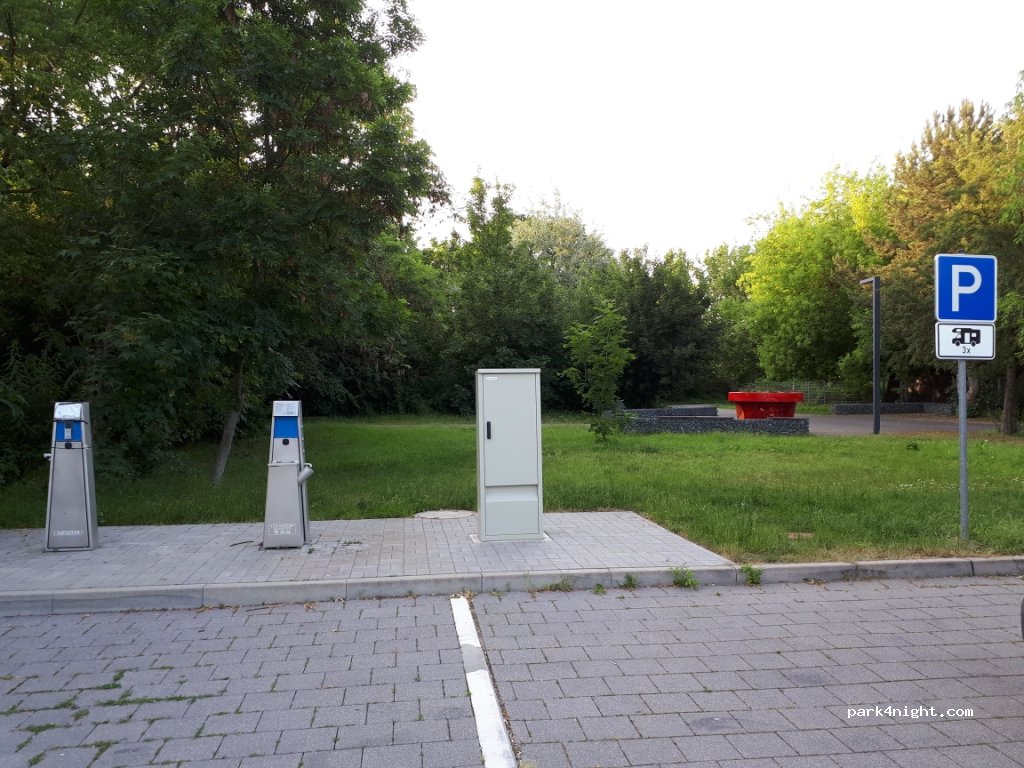 Wohnmobilstellplatz Markranstädt — foto