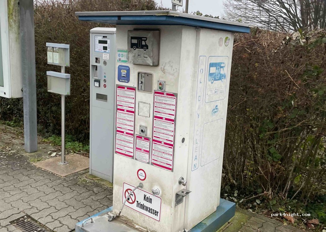 Wohnmobilstellplatz am Wasserturm in Kehl — foto 5