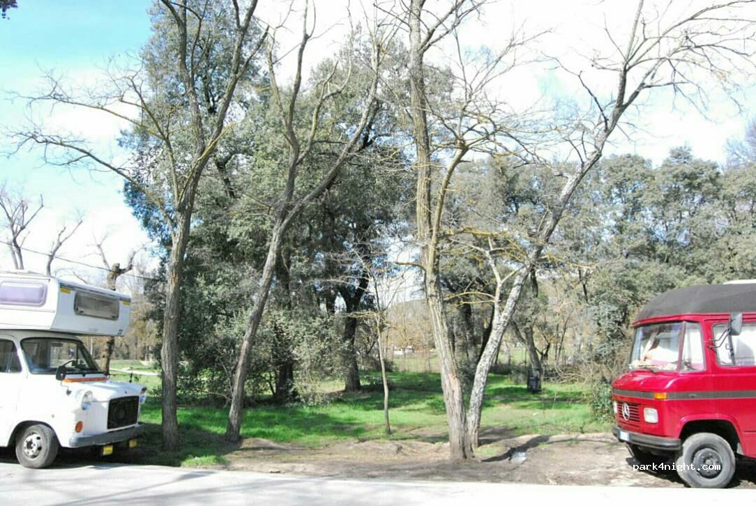 (28011) Madrid - 3 Carretera del Parque de Atracciones — foto
