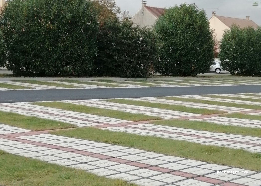 (77000) Vaux-le-Pénil - 2 Rue du Pré — foto