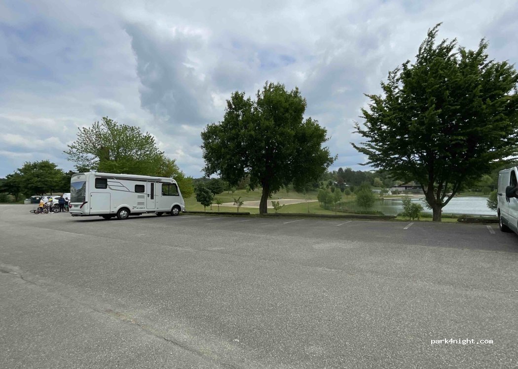 (26260) Charmes-sur-l'Herbasse - 150 Les Bâties et Champos — foto