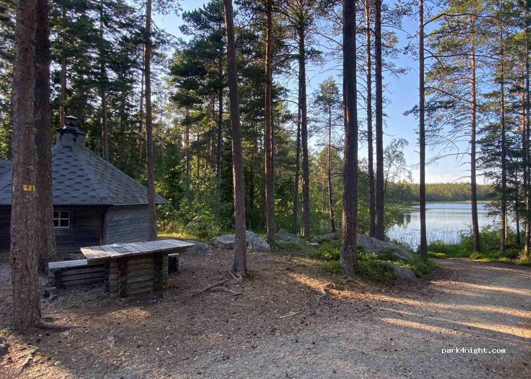 (820 77) - 7 SÖRFJÄRDEN SKÄRKARLSVÄGEN — foto 4