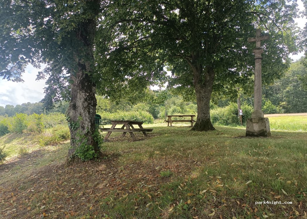 (71360) Sully - 155 Route d'Autun — foto