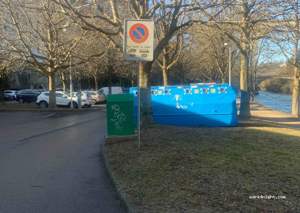 (1700) Fribourg - Chemin de la Patinoire — foto