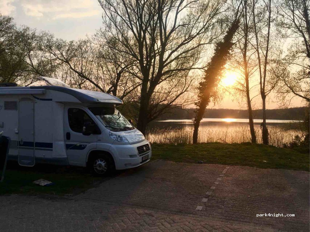 (4941 WZ) Raamsdonksveer - 20 Oosterhoutseweg — foto