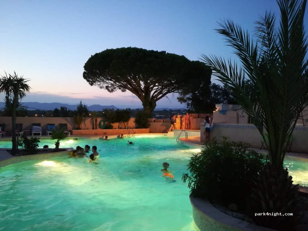 Camping le Dattier — foto