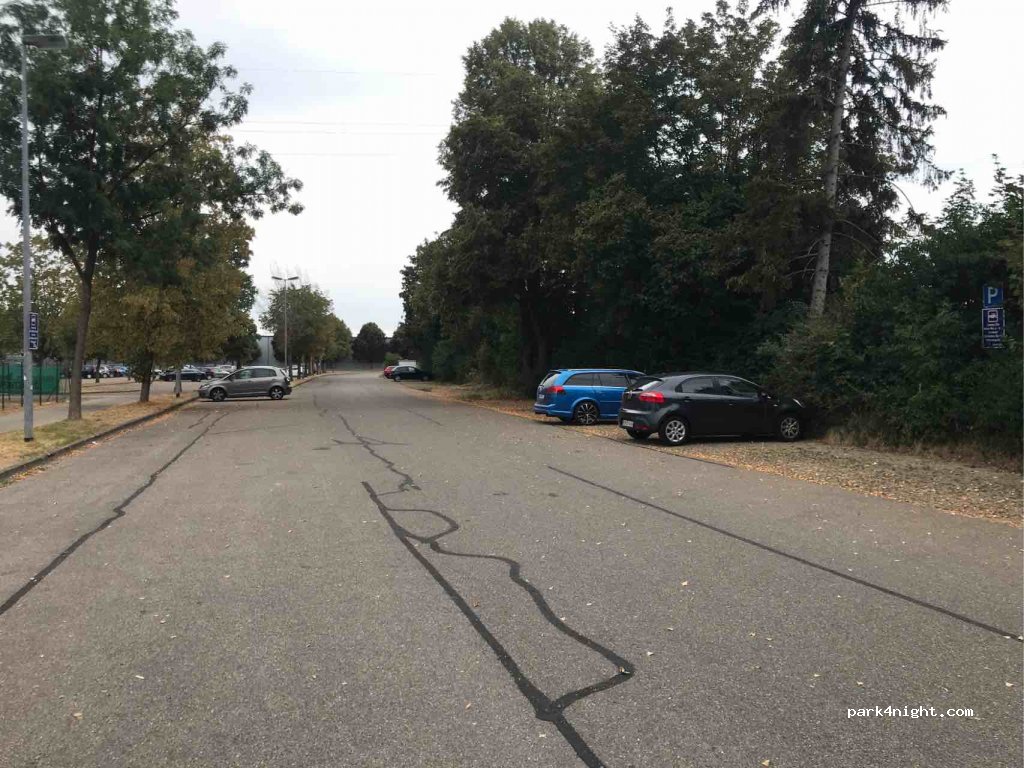 (89423) Gundelfingen an der Donau - 1 Stadionstraße — foto