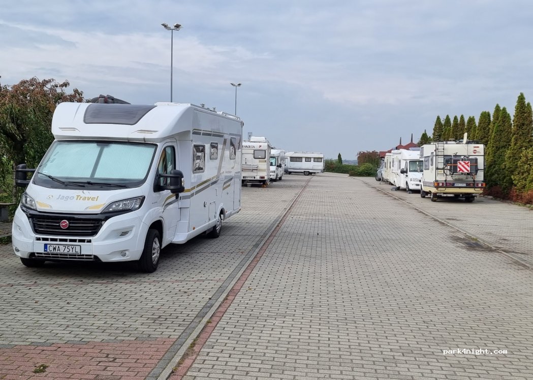 (42-226) Częstochowa - 32 Oleńki — foto