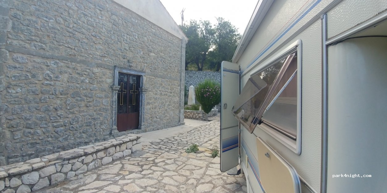 (310 80) Kavallos - Unnamed Road — foto