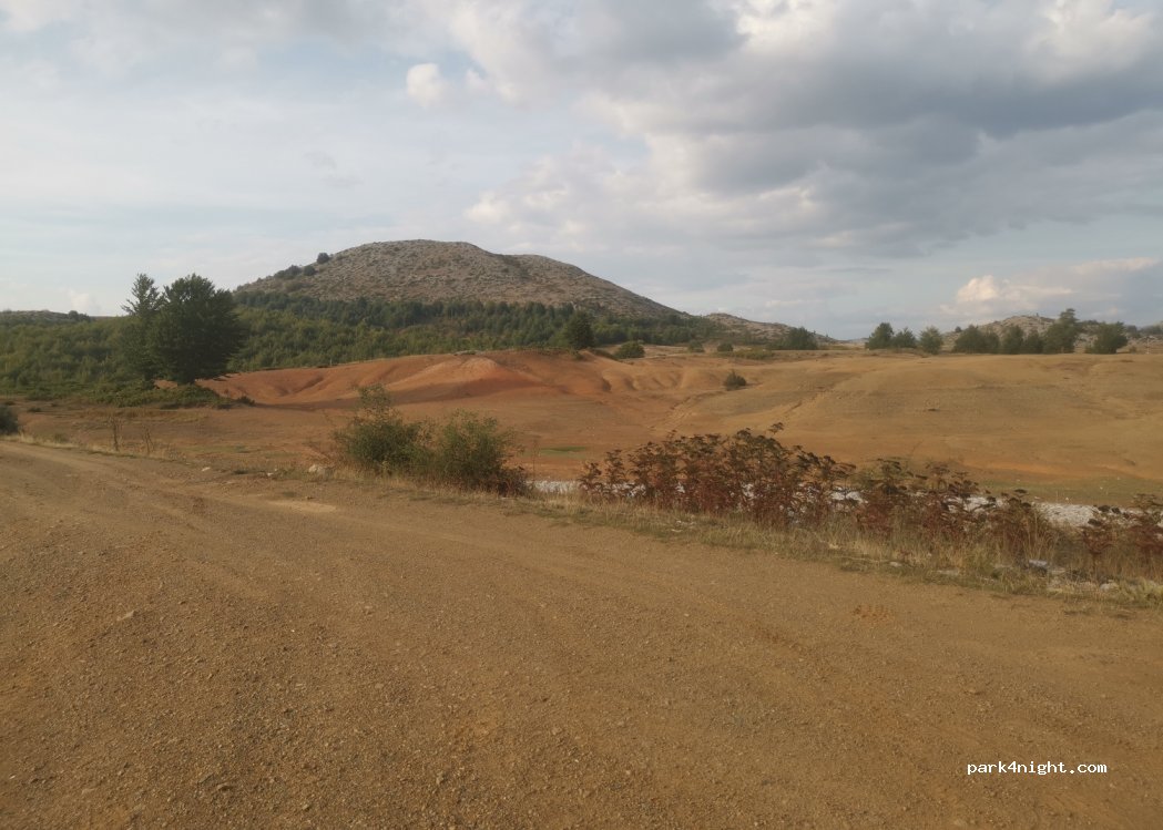 ()  - Unnamed Road — foto 3