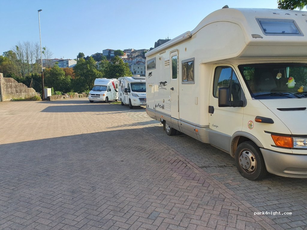 Área de autocaravanas Tui — foto