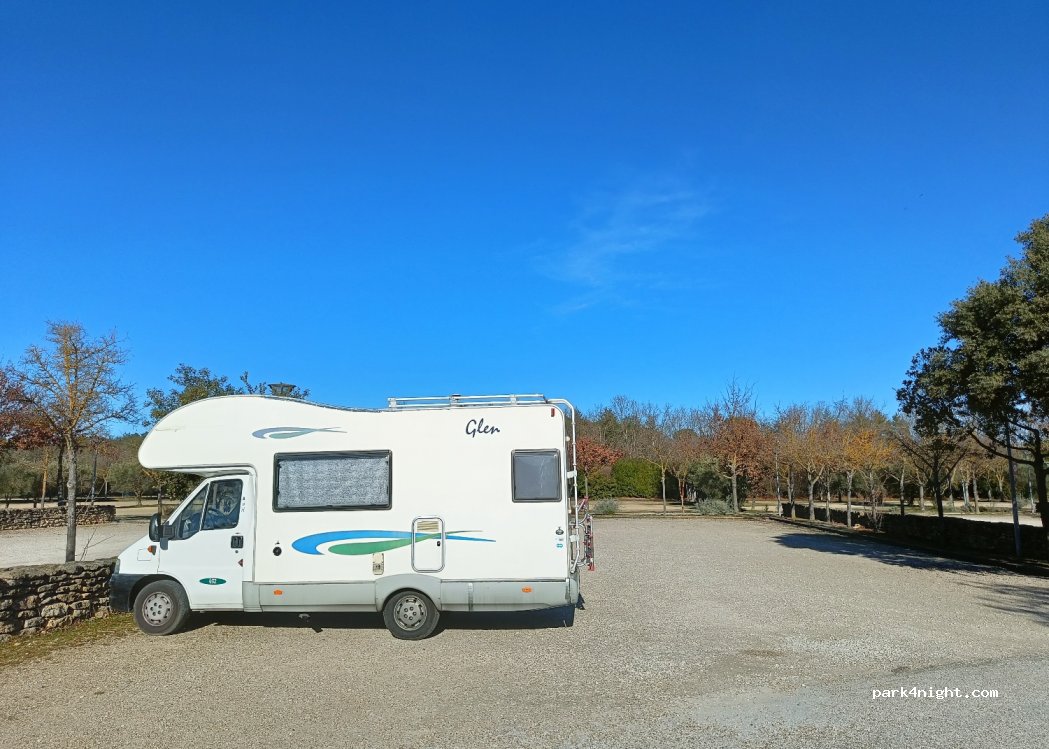 (30210) Vers-Pont-du-Gard - D981 — foto 2