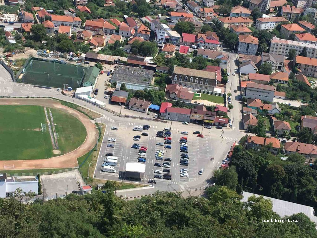 (330048) Deva - Strada Stadion — foto 2