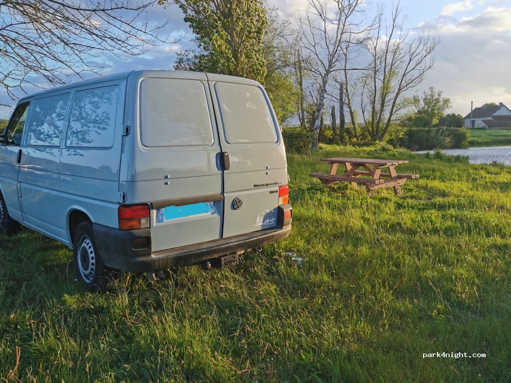 (03330) Louroux-de-Bouble - D608 — foto 3