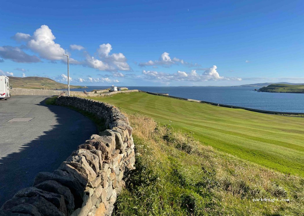 (ZE1 0AX) Lerwick - 29 Knab Road — foto