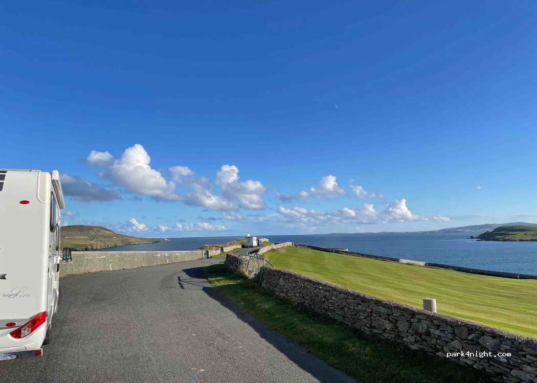 (ZE1 0AX) Lerwick - 29 Knab Road — foto 2