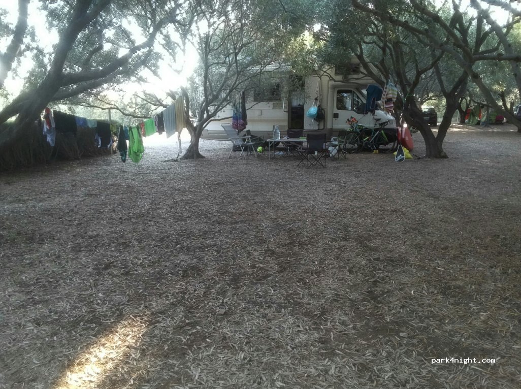 Auto Camp RAVNO — foto
