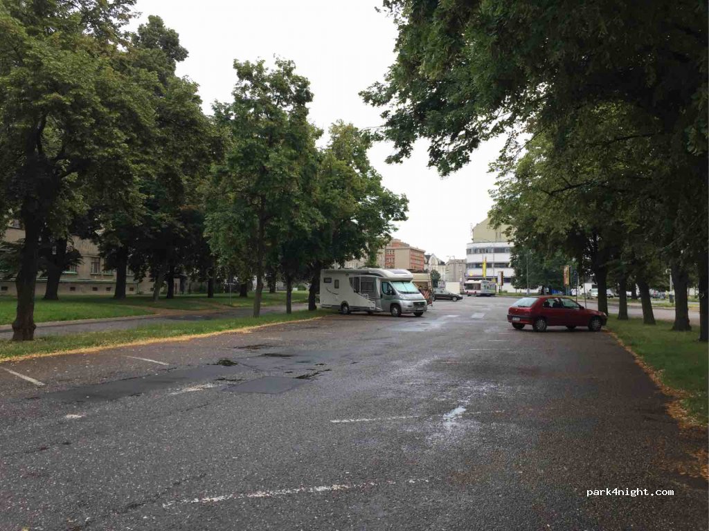 (779 00) Olomouc - 11 Legionářská — foto