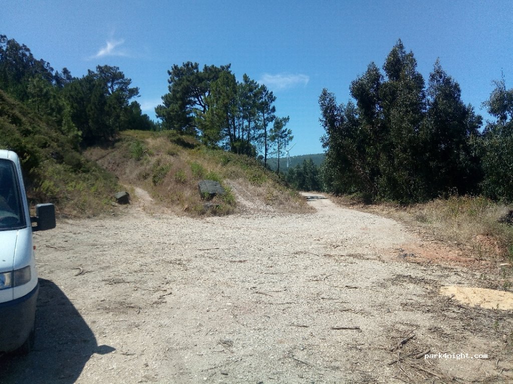 (2040)  - Rua dos Potes Mouros — foto 3