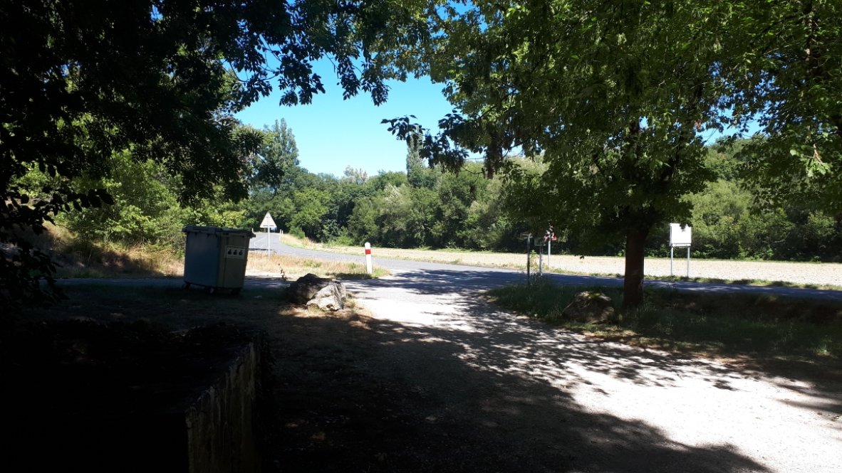 (46090) Villesèque - D653 — foto 3