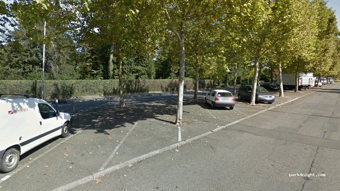 (65000) Tarbes - Avenue Pierre de Coubertin — foto