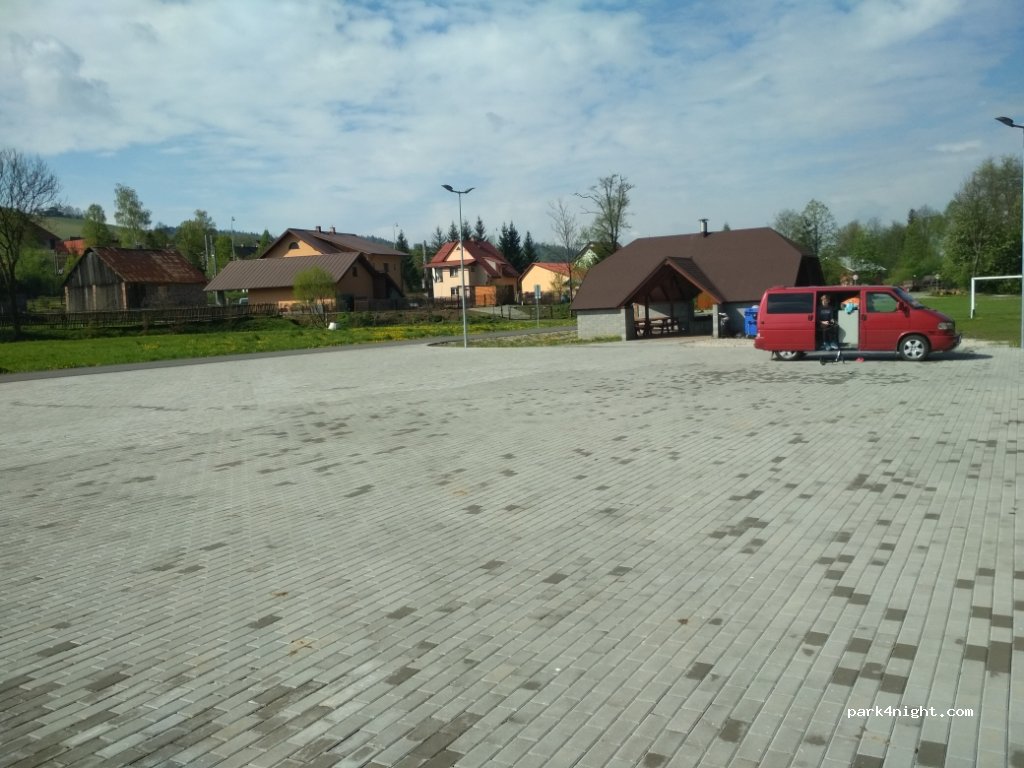 (023 13) Čierne - — foto 3