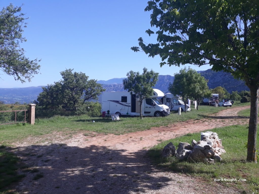 Campasun camping de l’Aigle *** — foto