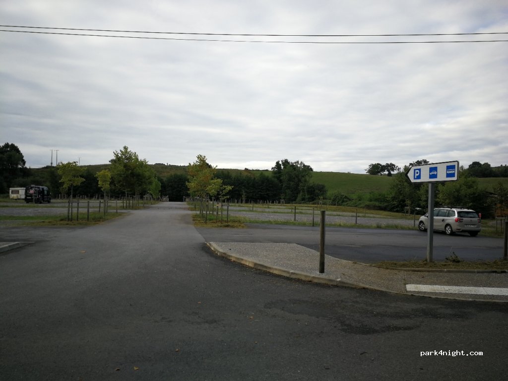 (64520) Guiche - Chemin du Lac — foto