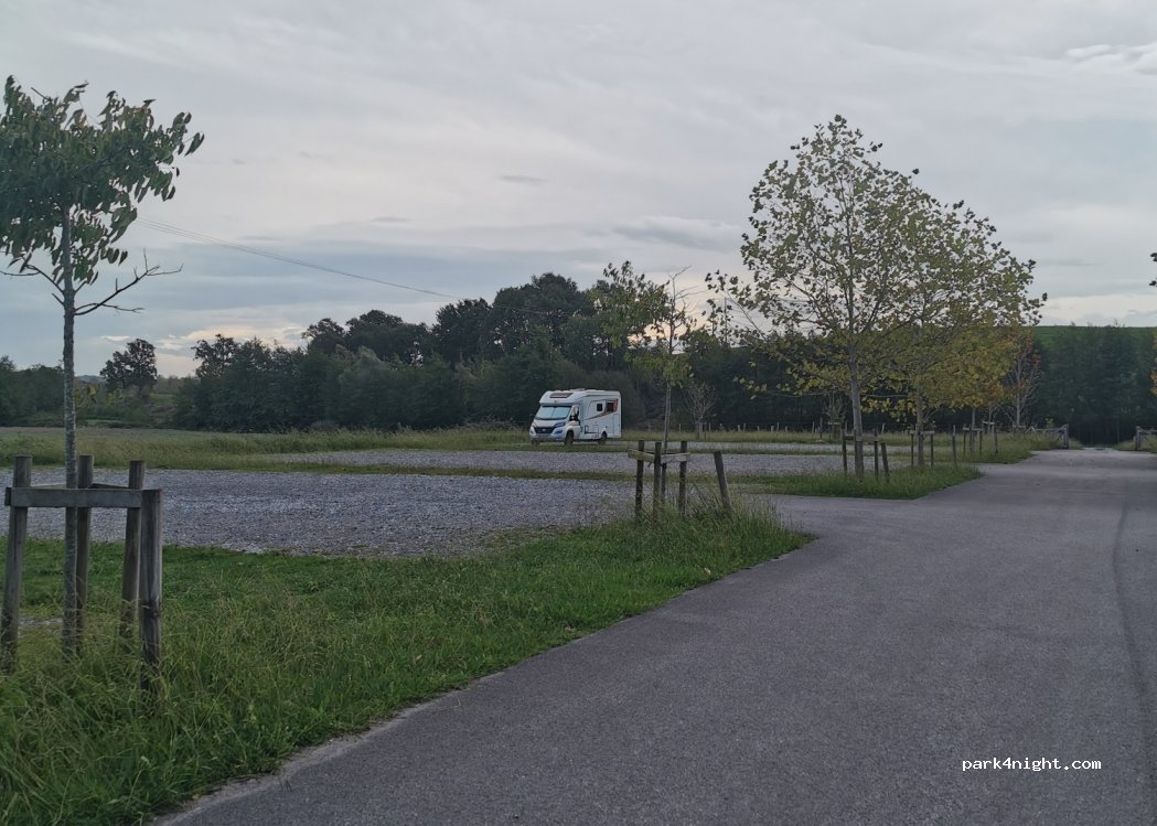 (64520) Guiche - Chemin du Lac — foto 4