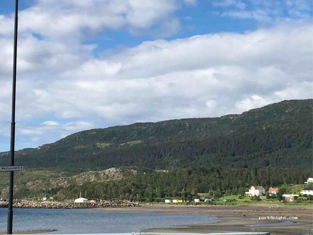 (8530)  - Trollvikveien — foto 2