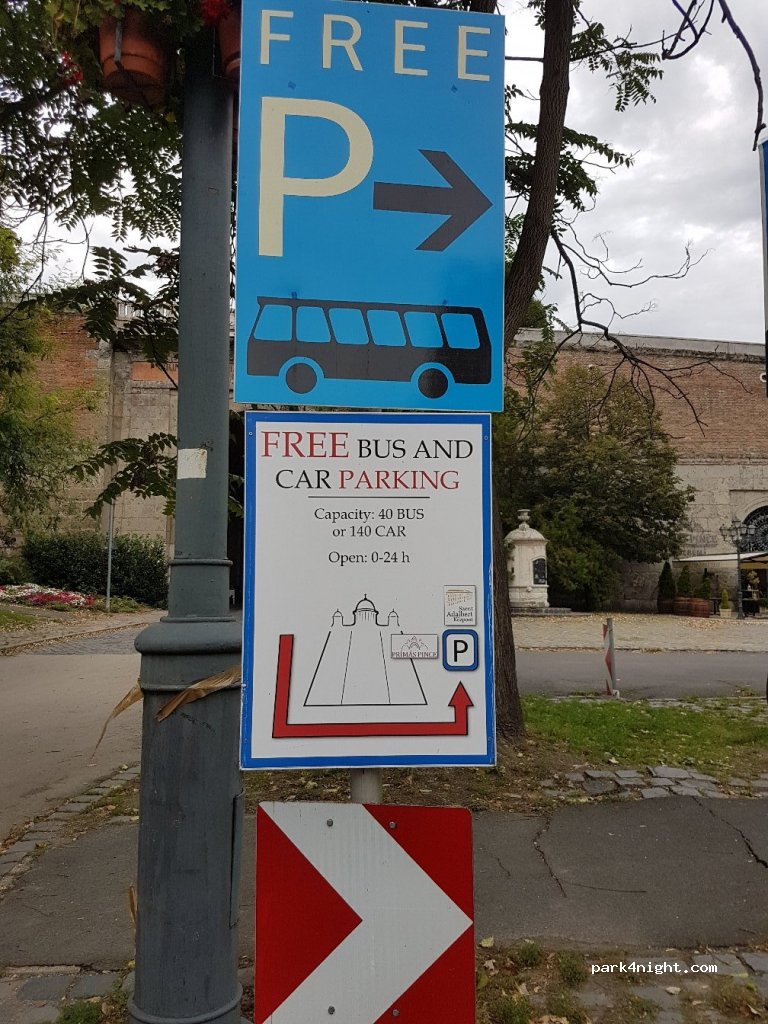 (2500) Esztergom - Iskola utca — foto 2