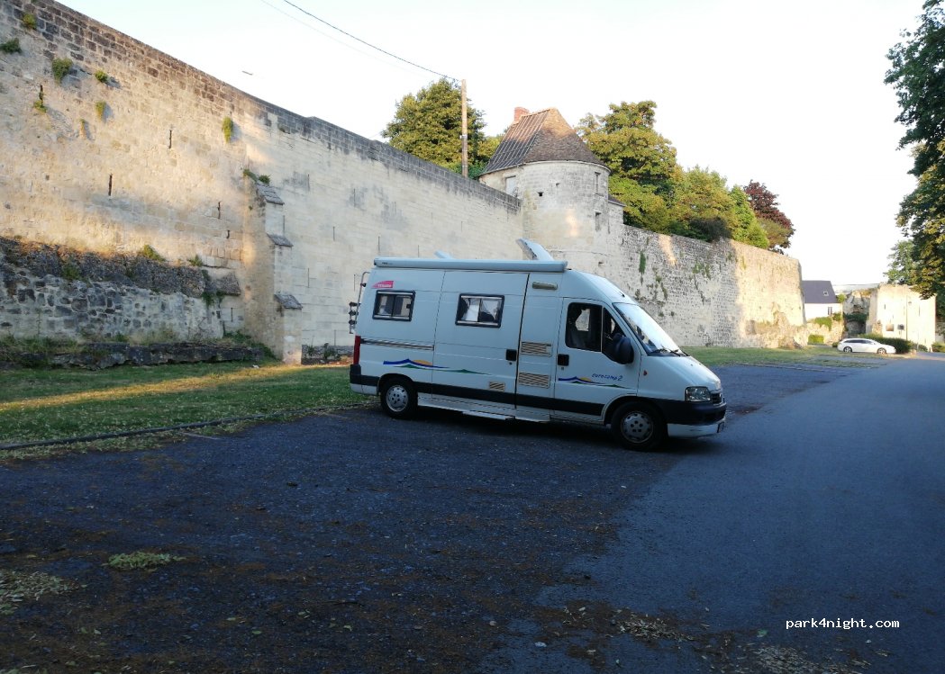 (02000) Laon - 1-9 Promenade Saint-Martin — foto