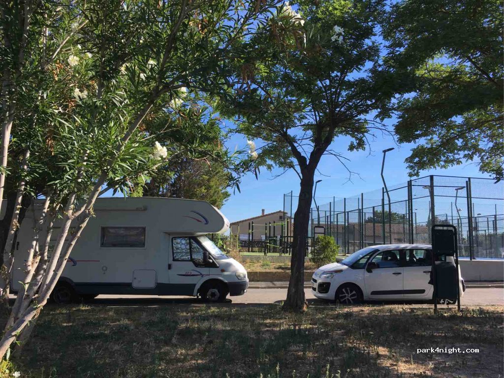 (11560) Fleury - Rue Gaston Gonthies — foto