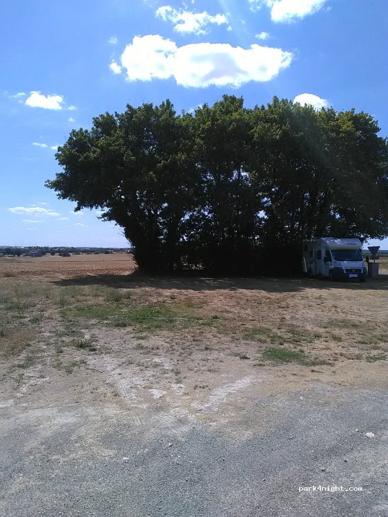 (79360) Belleville - D650 — foto 3