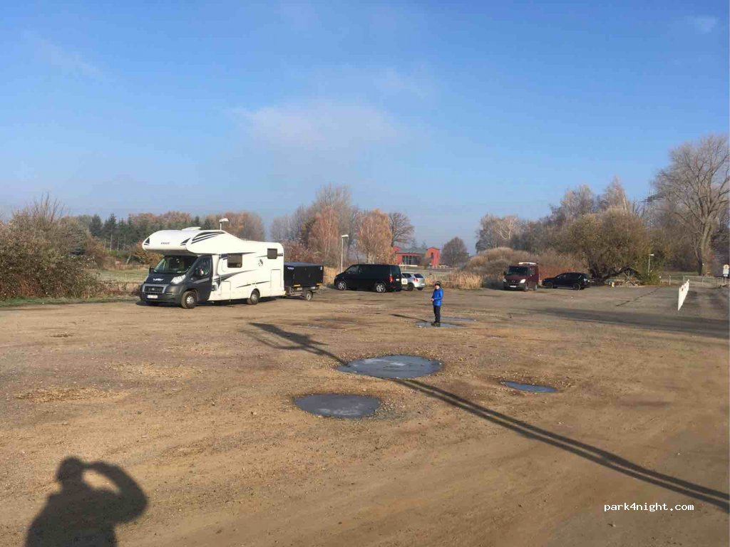 (01468) Moritzburg - 40a Großenhainer Straße — foto 2