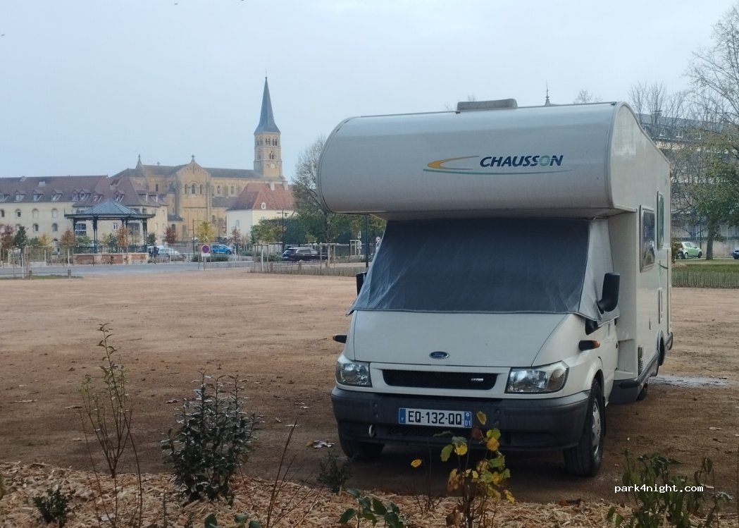 (71120) Charolles - Avenue Perrier — foto 5