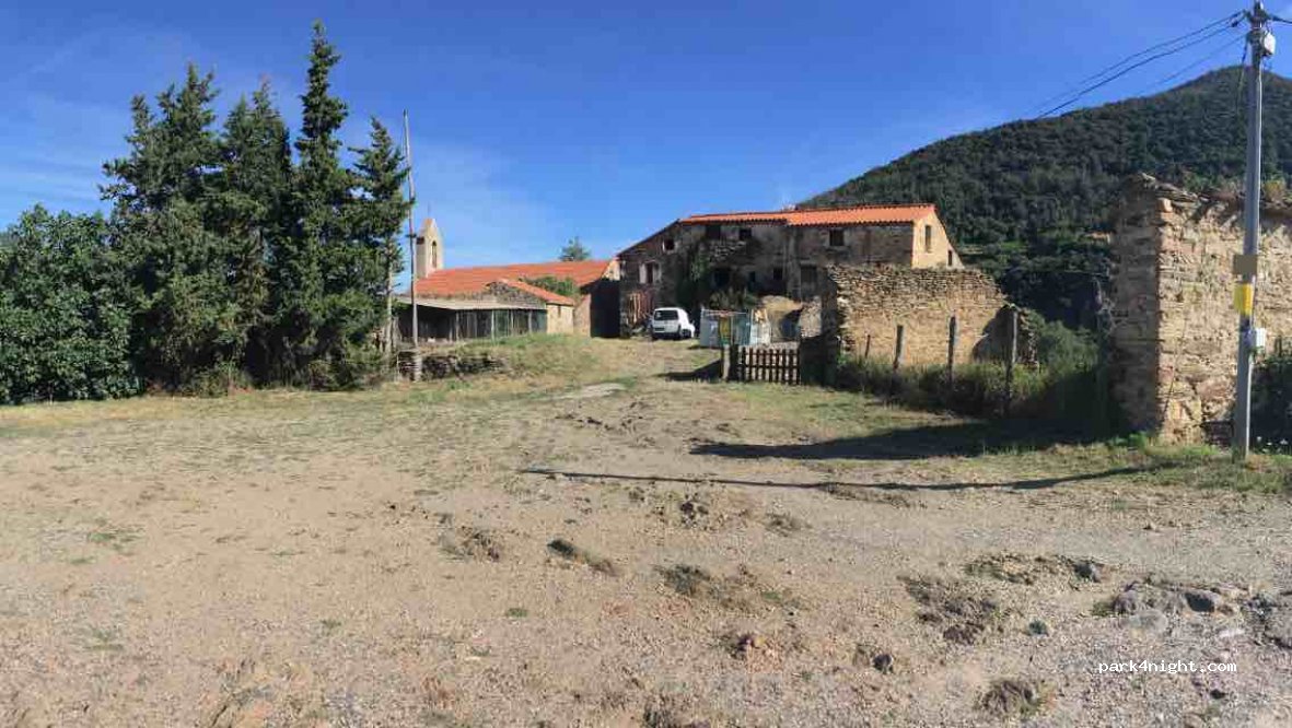 (66110) Amélie-les-Bains-Palalda - 917 Place Jacques Cruzet — foto