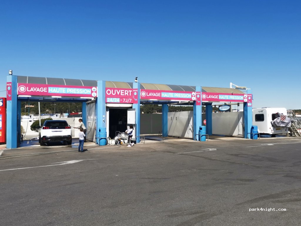 (13480) Les Pennes-Mirabeau - Avenue du Barreau Nord-Sud — foto