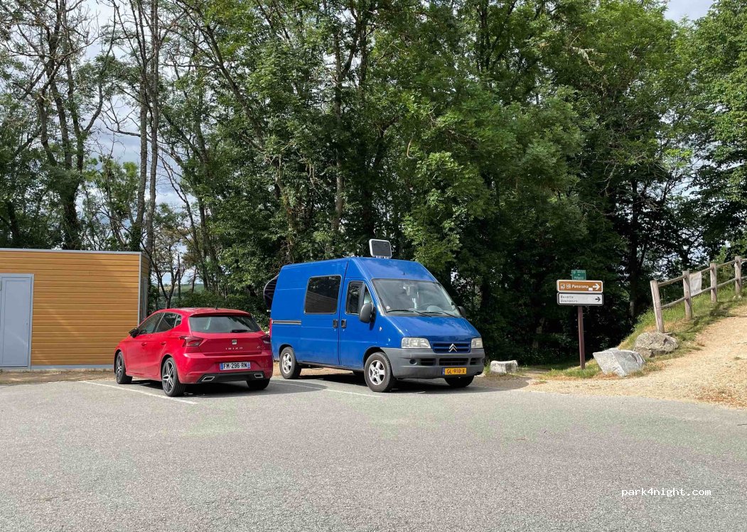 (63780) Queuille - Le Bourg — foto 3