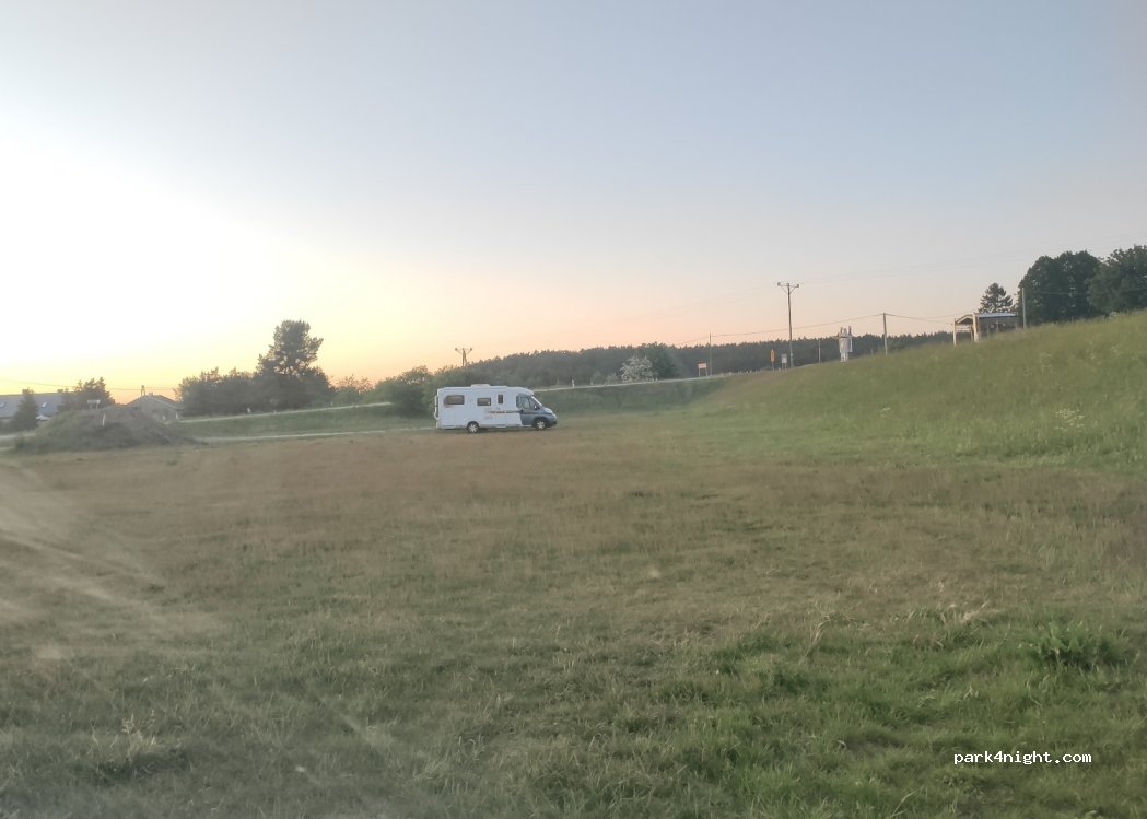 (82-103) Mikoszewo - 104 Gdańska — foto