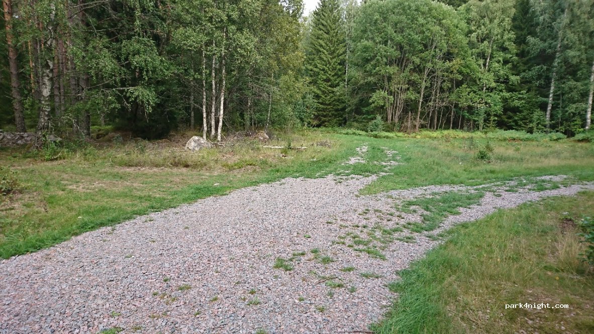 (743 72) Månkarbo - 600 — foto