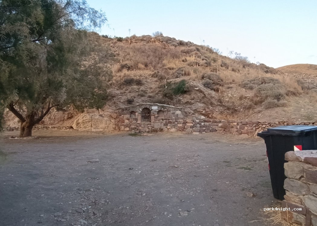 (811 03) Lesvos - Unnamed Road — foto 4