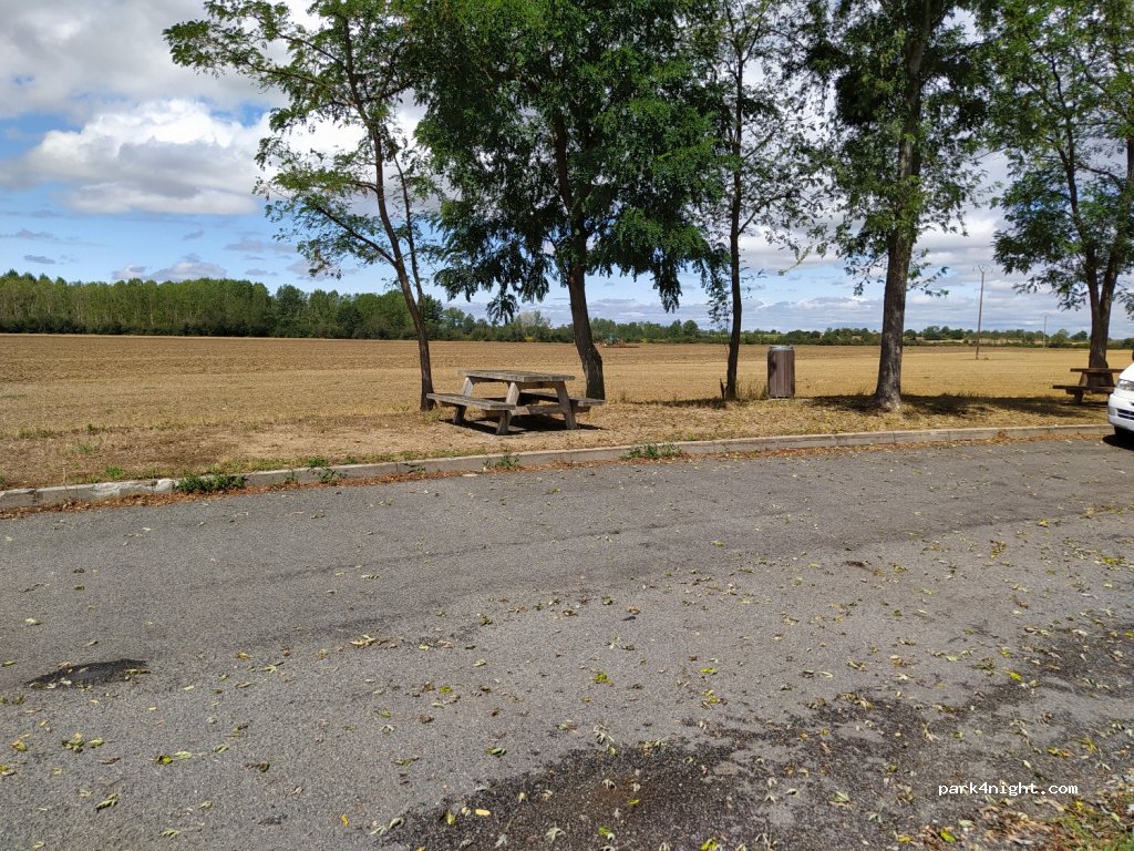 (63350) Maringues - Beissat — foto