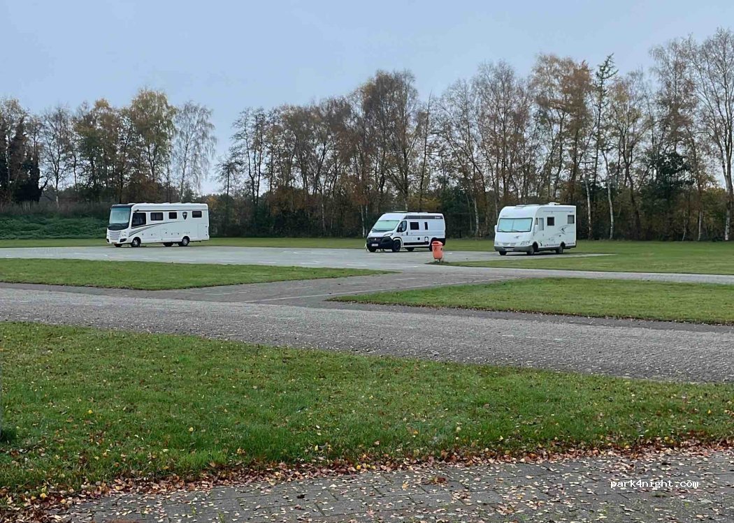 Wohnmobilstellplatz am Schützenplatz — foto 2