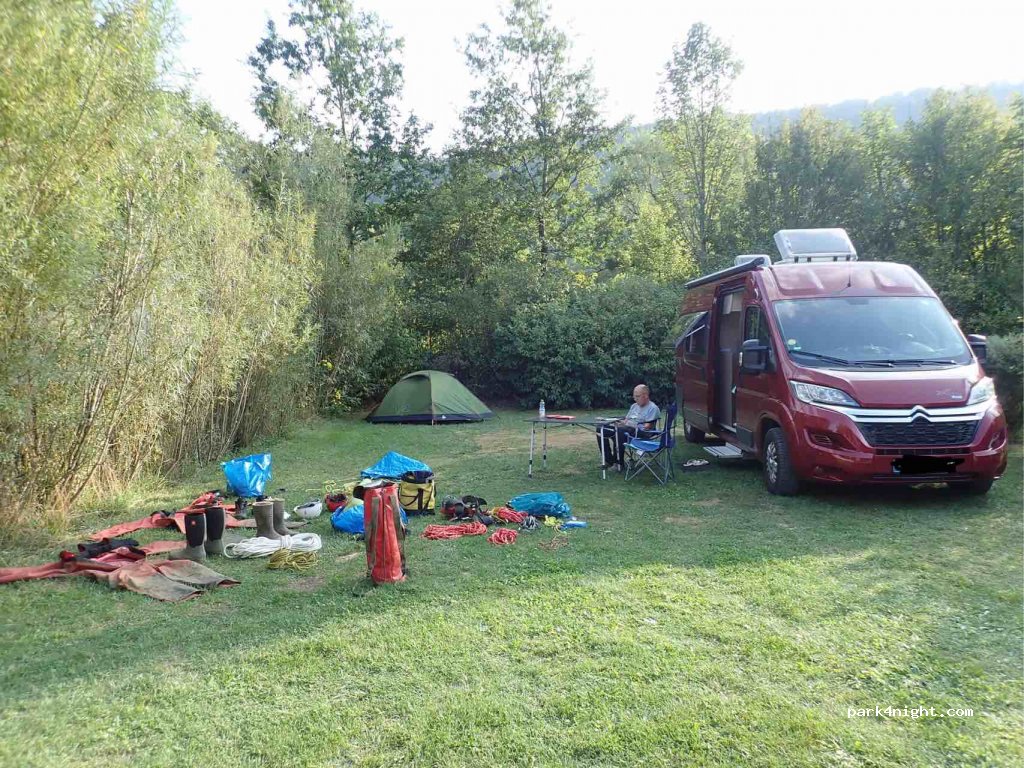 Camping La Roche d'Ully — foto 2