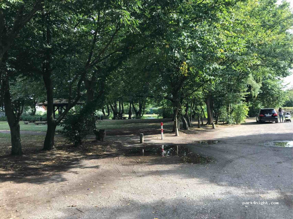 (30926) Seelze - 15 Klöcknerstraße — foto